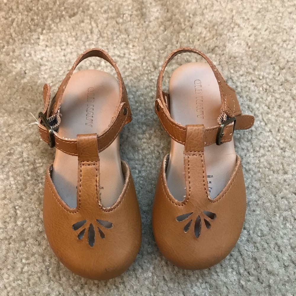 Old Navy Toddler Clogs